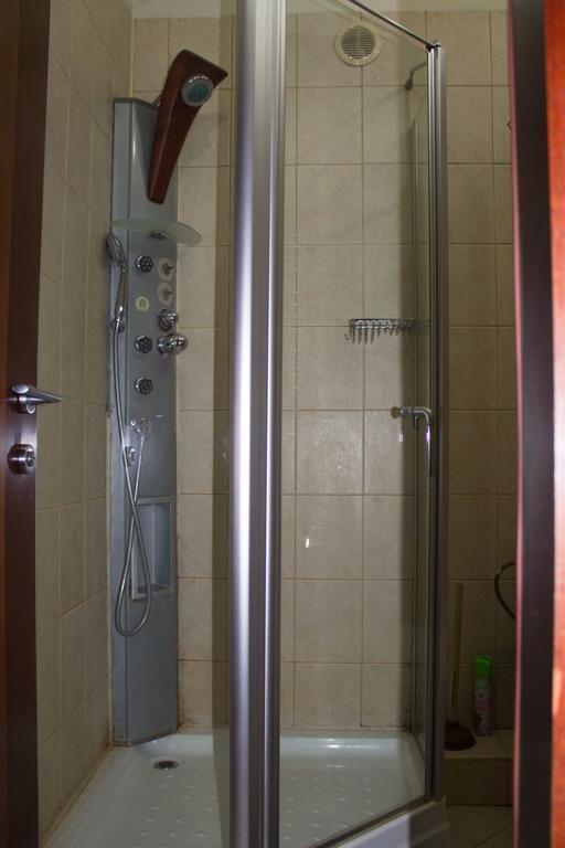 Ala Hostel Almaty Esterno foto
